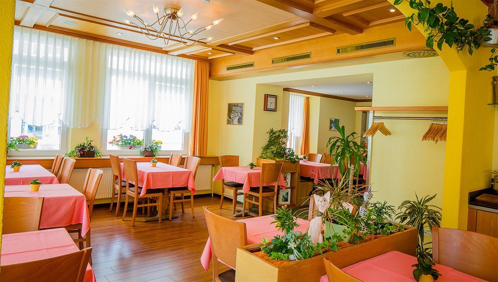 Hotel Heilquelle-Leukerbad-Therme Ngoại thất bức ảnh