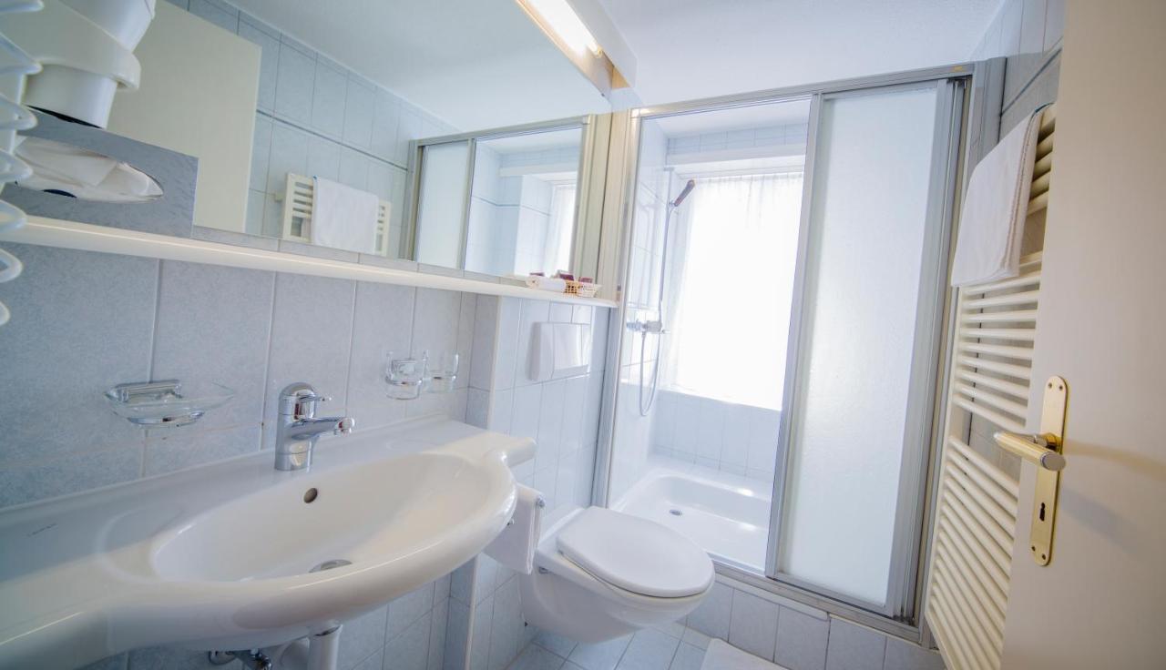 Hotel Heilquelle-Leukerbad-Therme Phòng bức ảnh