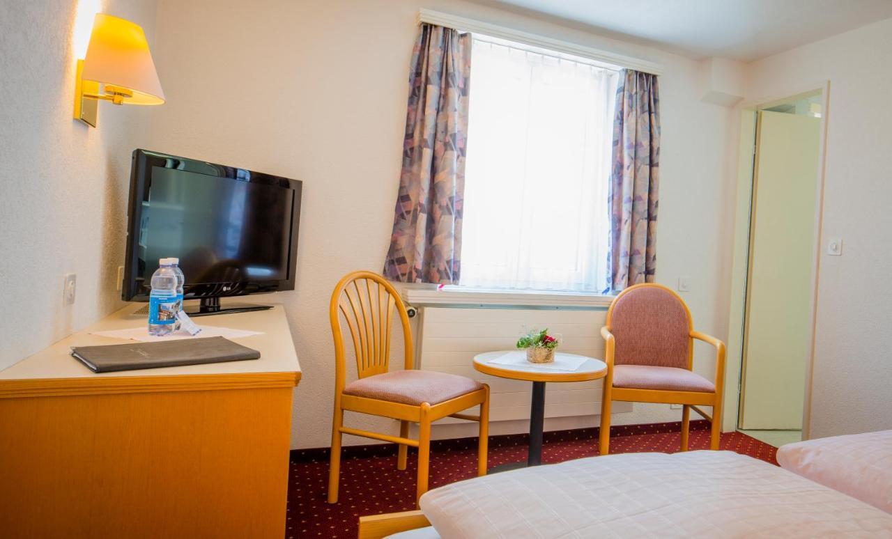 Hotel Heilquelle-Leukerbad-Therme Phòng bức ảnh